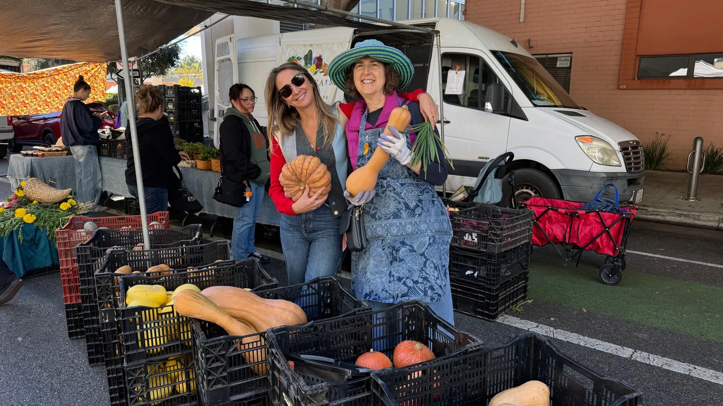 Chef and producer Courtney Storer (left) and Adina Rimmon of Schaner Farms provide cooking inspiration with a variety of squash.