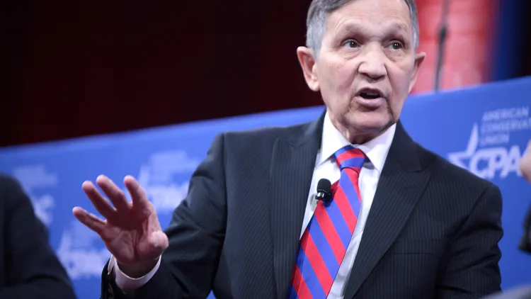 Dennis Kucinich explains new Automatic Draft Registration legislation being considered by Congress