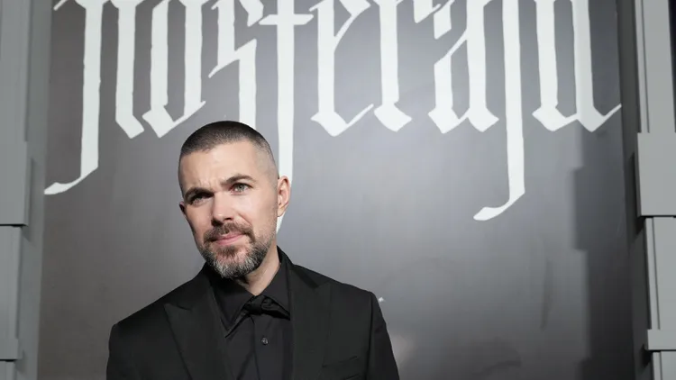 Writer and director Robert Eggers has a fascination with making films that take place in meticulously reconstructed historical settings. ‘Nosferatu’ marks his latest dark film.