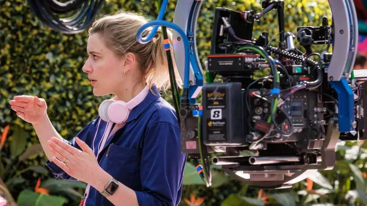 Director/Writer GRETA GERWIG on the set of Warner Bros. Pictures’ “BARBIE,” a Warner Bros. Pictures release.