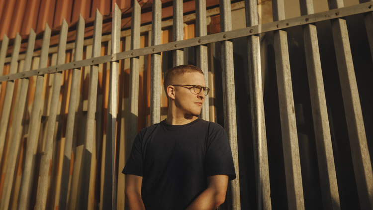 Today’s Top Tune: Floating Points - ‘Del Oro’