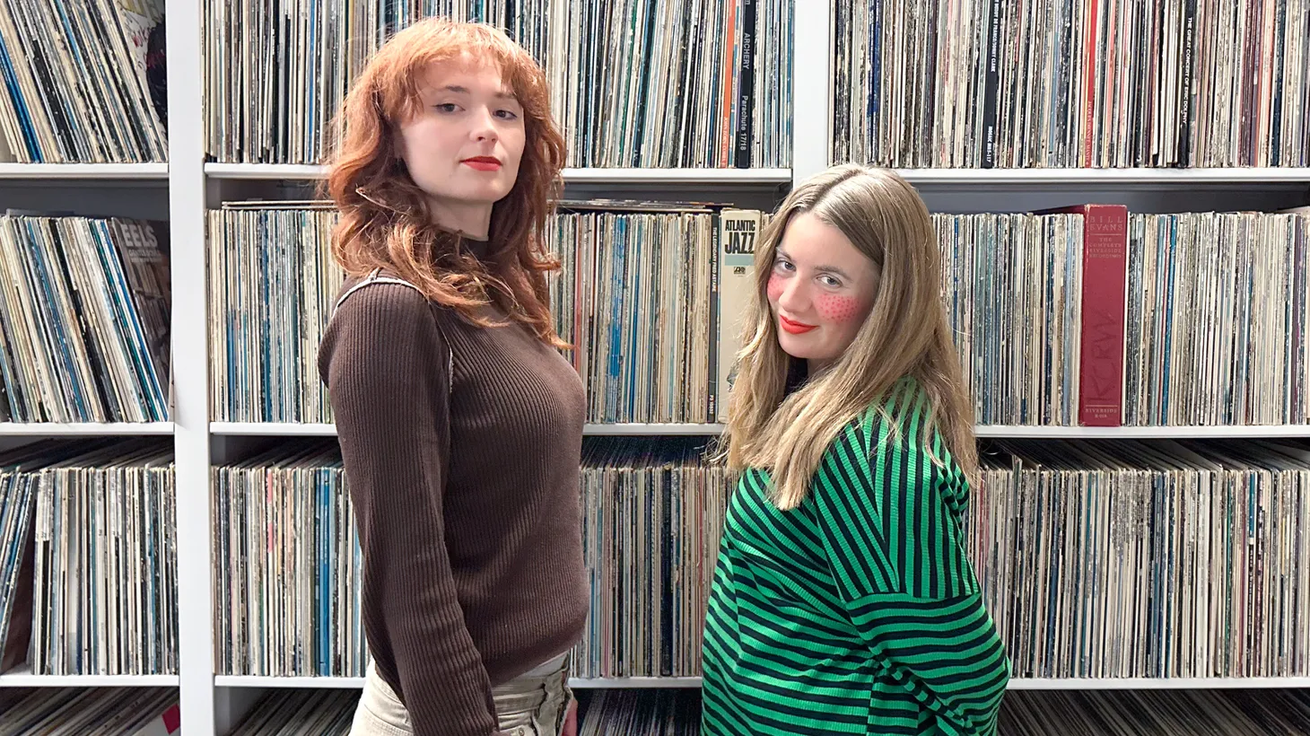 This is what cool girls look like: (L to R) Freya Tate and Moina Moin.