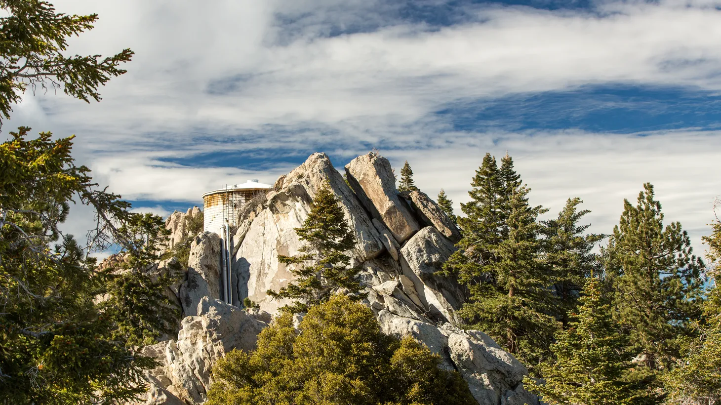 An 11-mile trail leads to the summit of Mt. Jacinto.