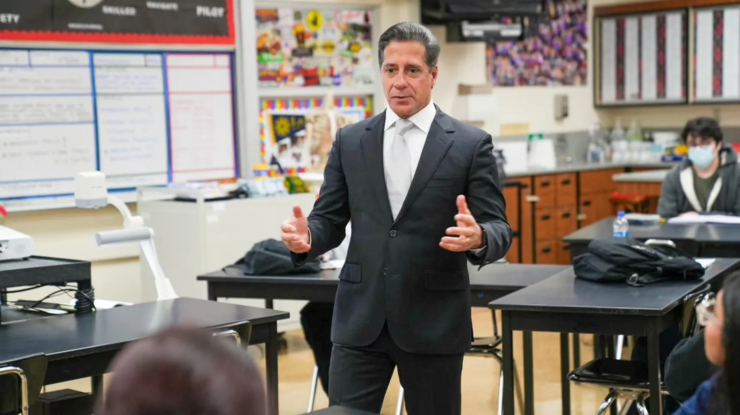 Los Angeles Unified Superintendent Alberto Carvalho visits a district classroom.