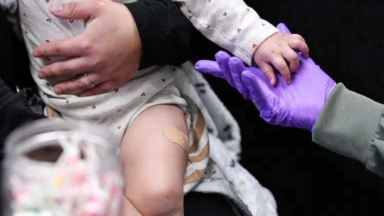 Measles is spreading in a West Texas community with low vaccination rates. What’s the risk in Southern California?