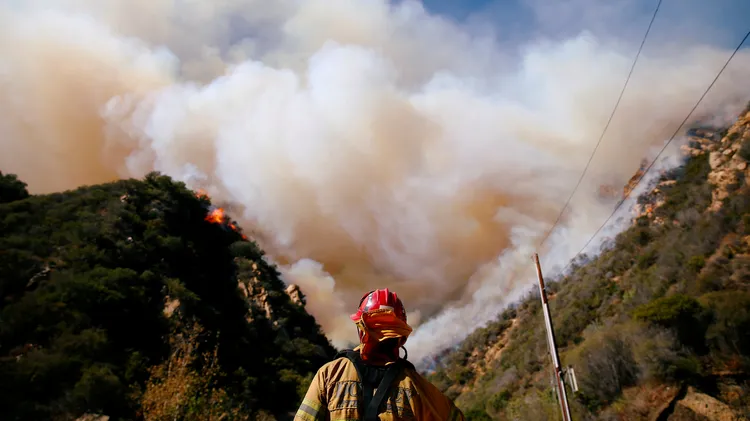 After the 2018 Woolsey Fire destroyed Gary Scott’s Malibou Lake home, he rebuilt a smaller and more fireproof house on the same land.